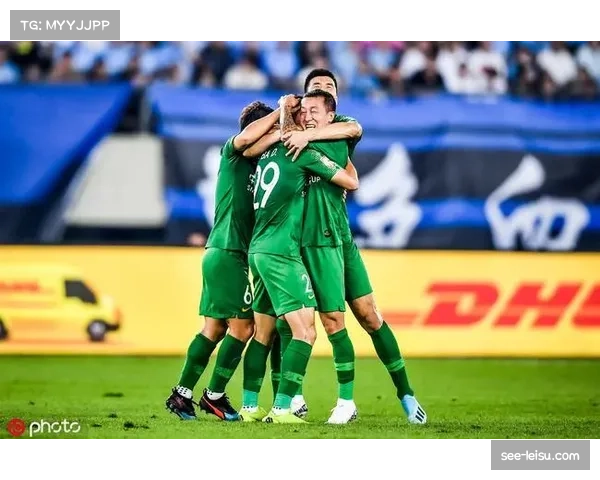 李贤重三分球14投9中狂砍33分 成韩国队客场取胜头号功臣